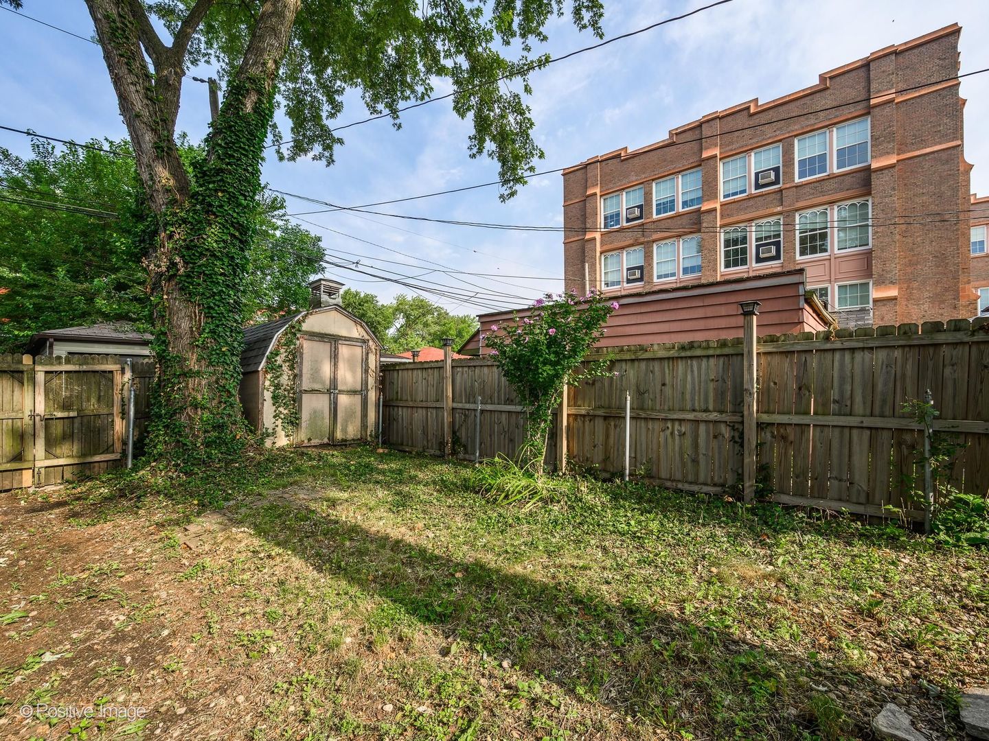 11334 S Saint Lawrence Avenue Property Photo 21