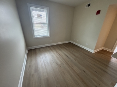 11116 Front Street 203 Property Photo 5