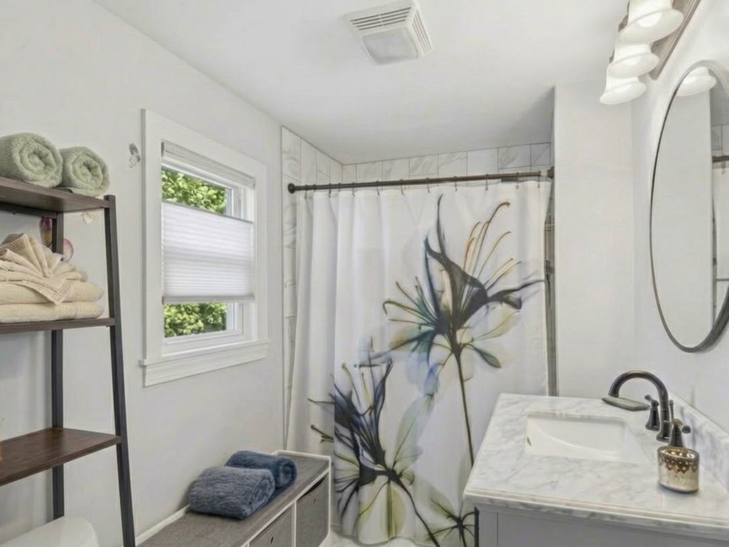 8002 Blivin Street Property Photo 14