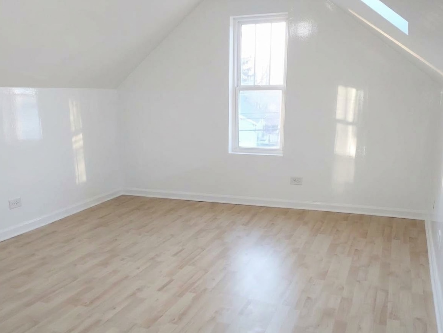 8002 Blivin Street Property Photo 20