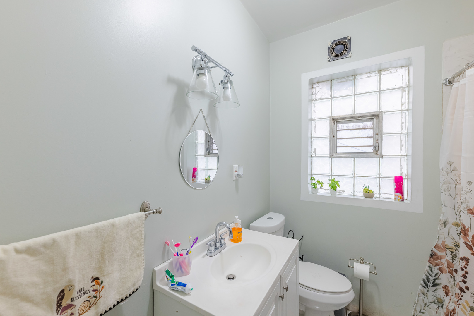 6733 S Campbell Avenue Property Photo 16