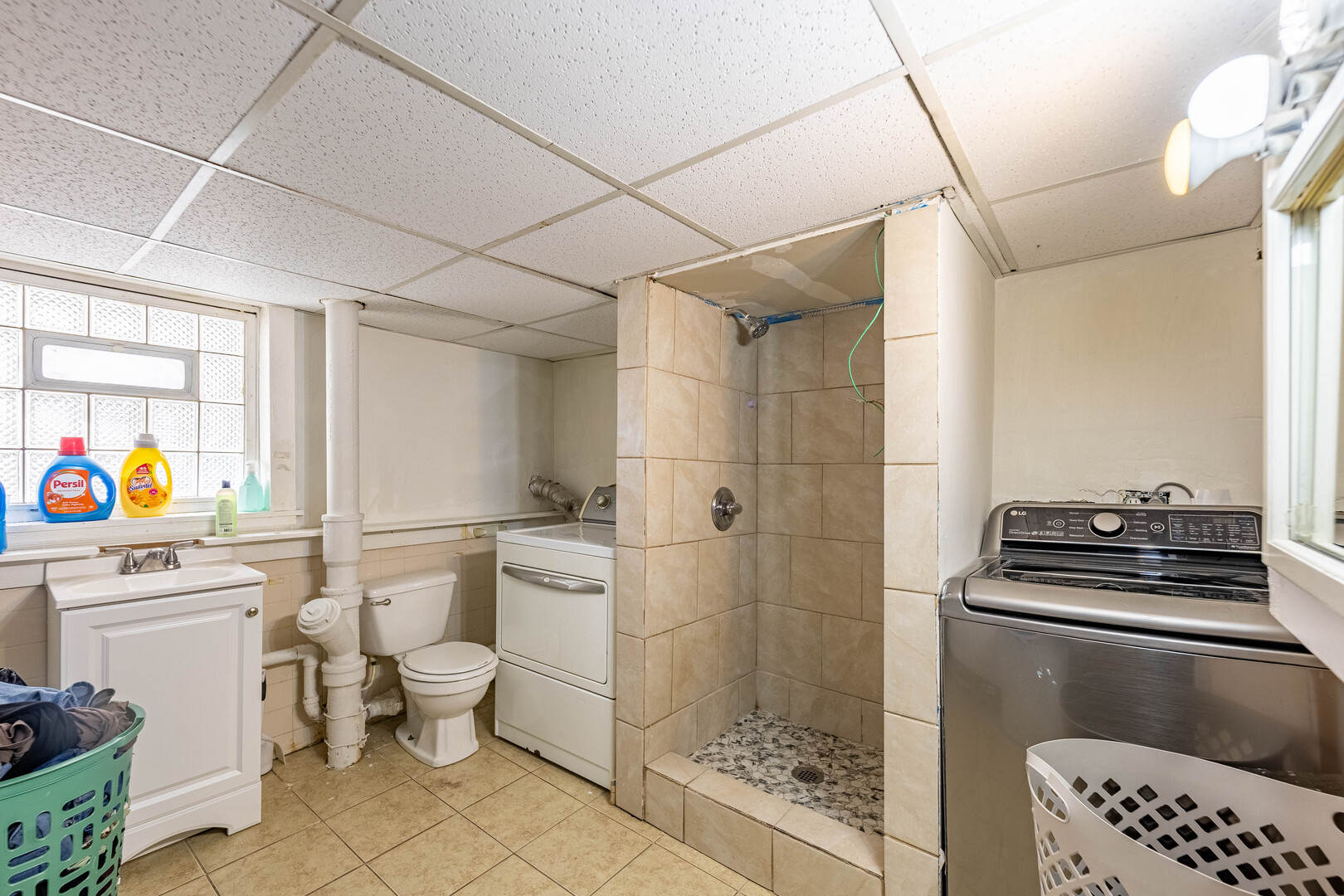 6733 S Campbell Avenue Property Photo 27