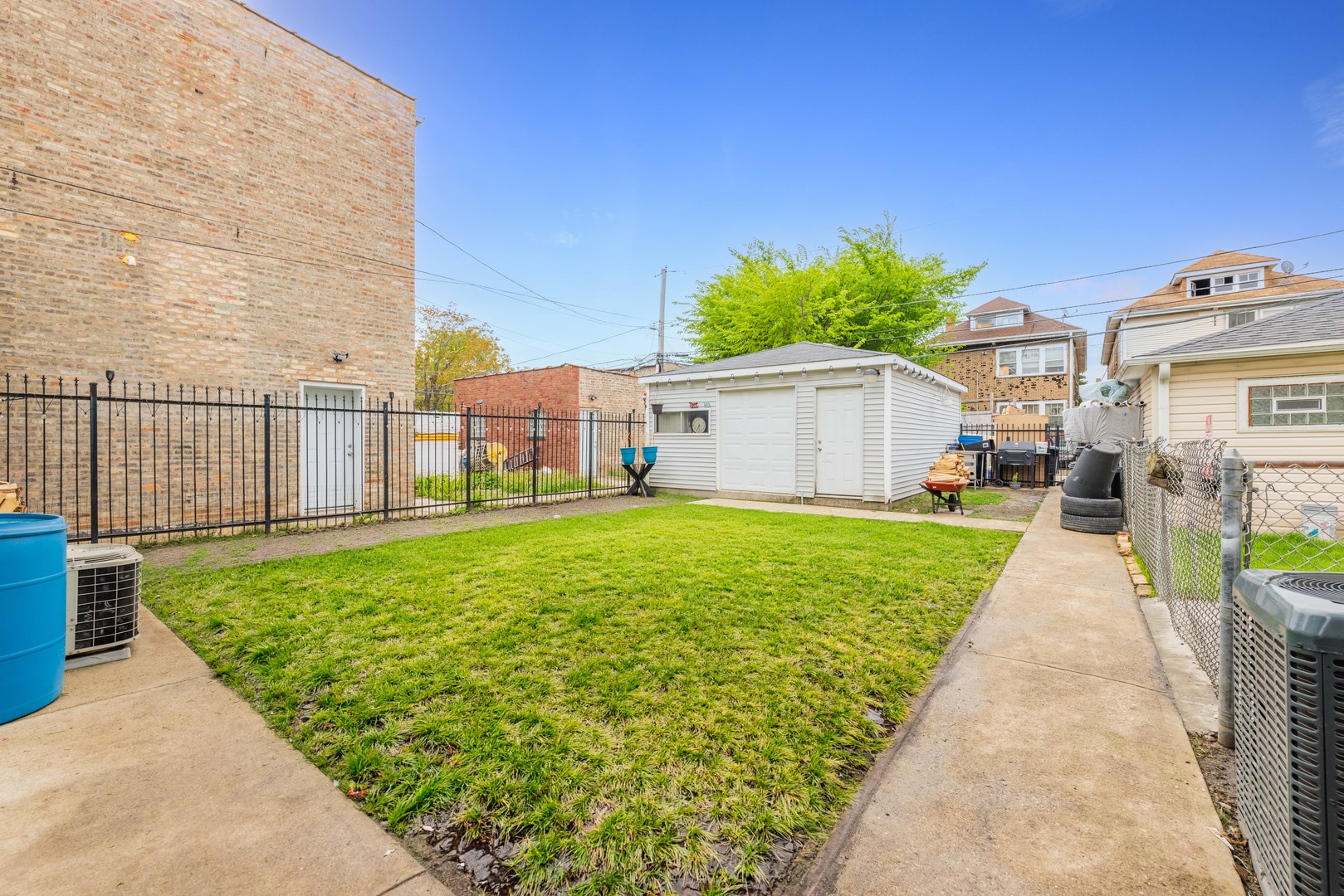 6733 S Campbell Avenue Property Photo 32