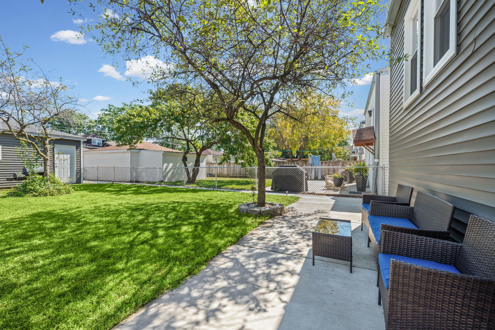 2625 Cuyler Avenue Property Photo 18