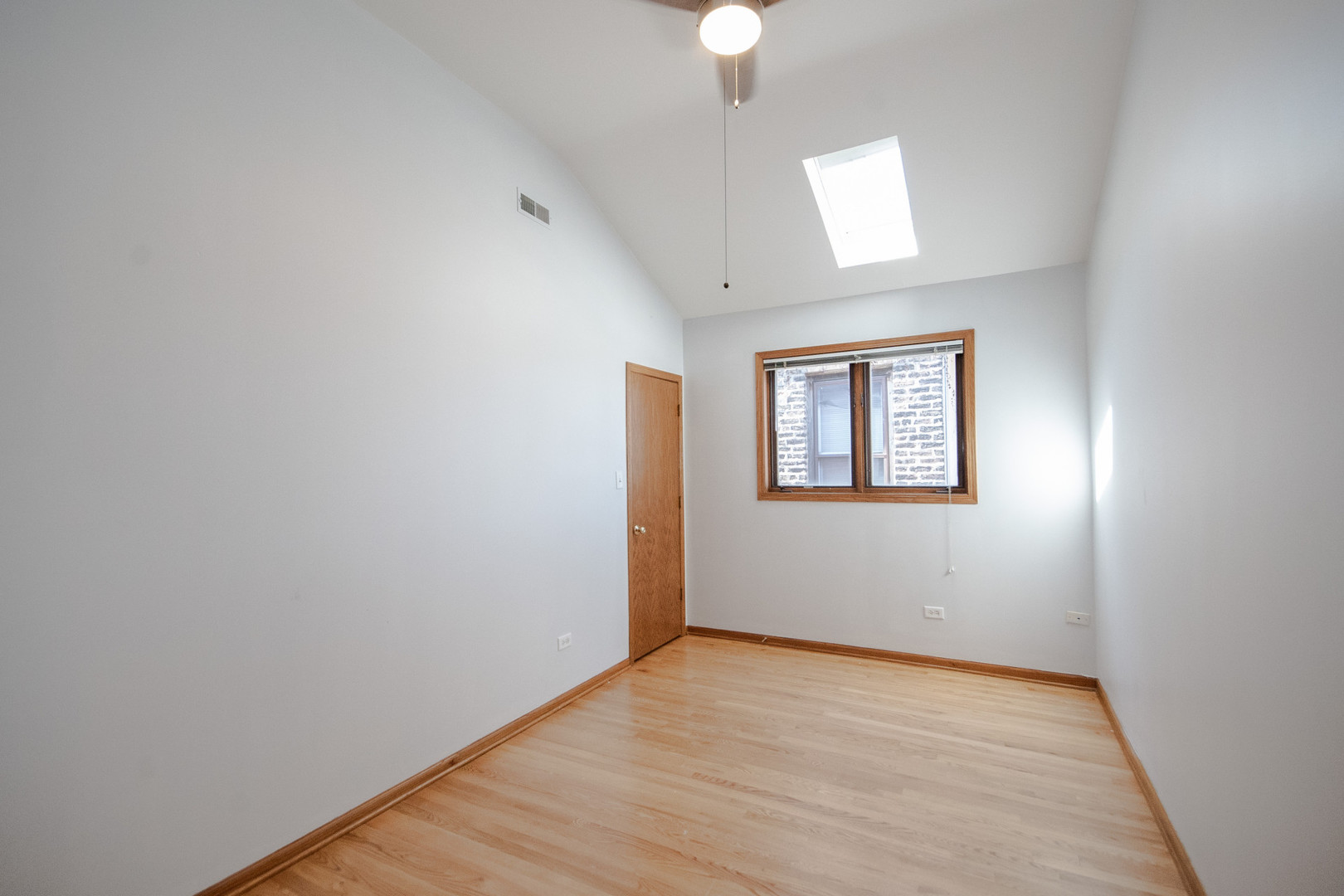 2428 W Taylor Street 3 Property Photo 7