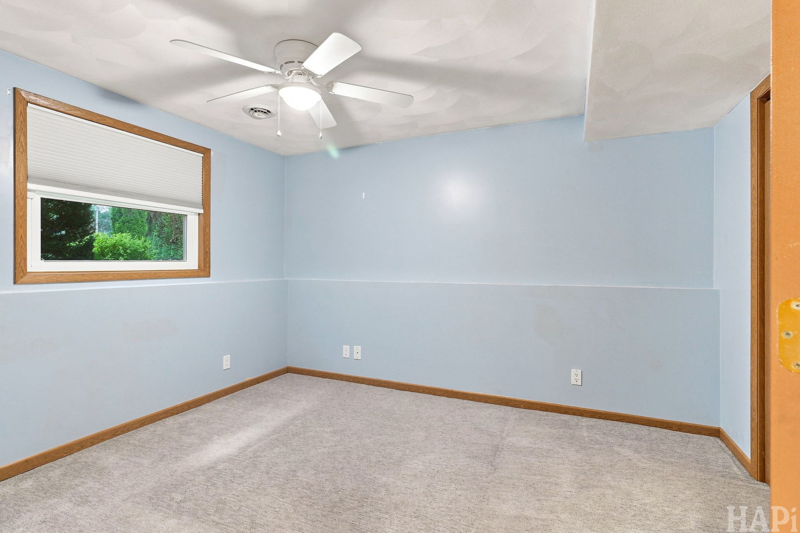 38270 N North Shore Avenue Property Photo 16