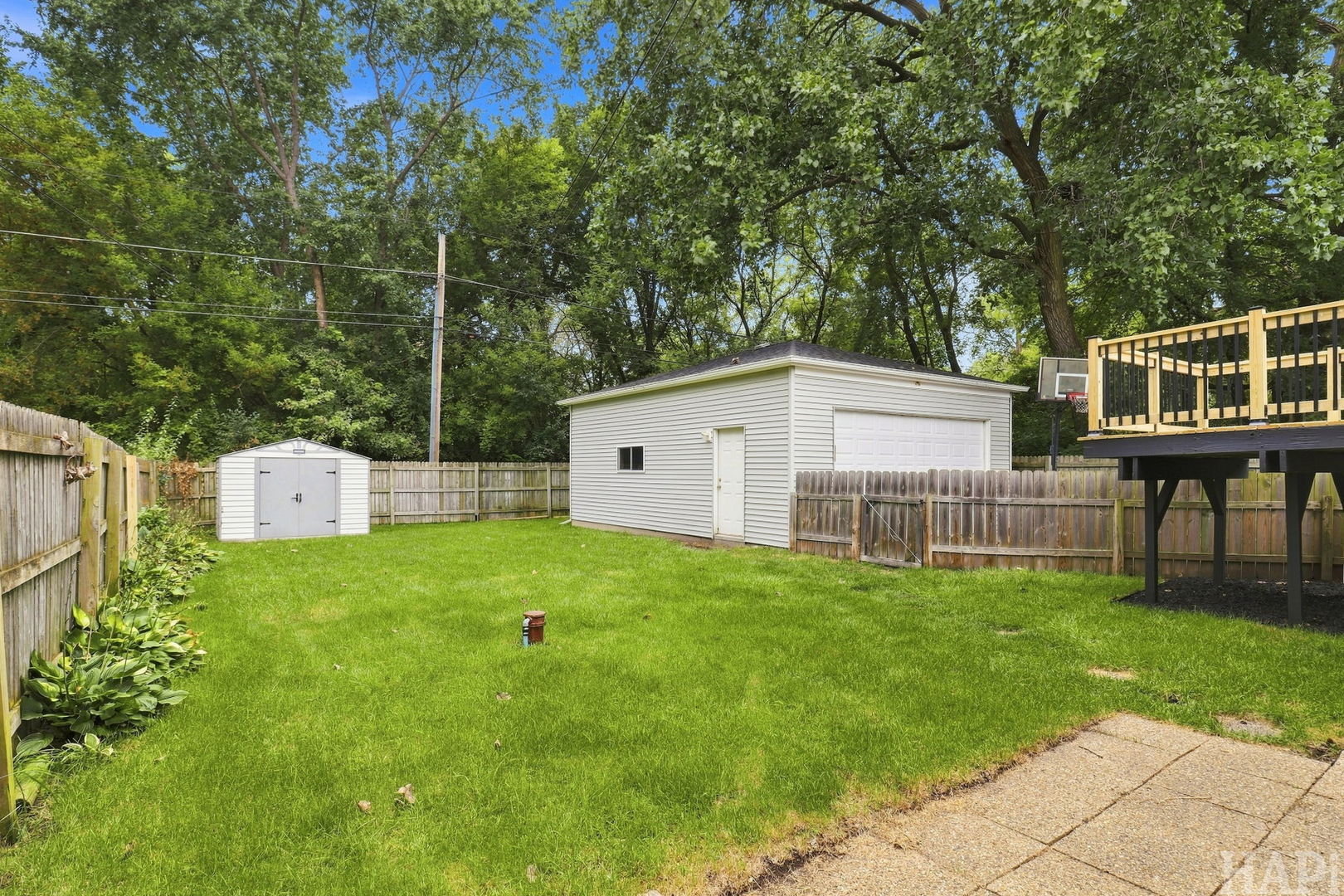 38270 N North Shore Avenue Property Photo 22