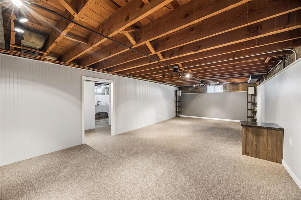 1871 Hawthorne Avenue Property Photo 15