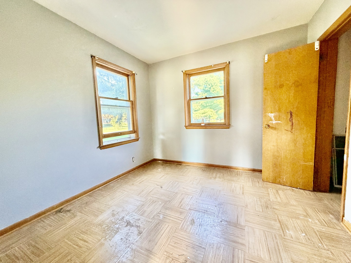1405 E Kent Street Property Photo 9