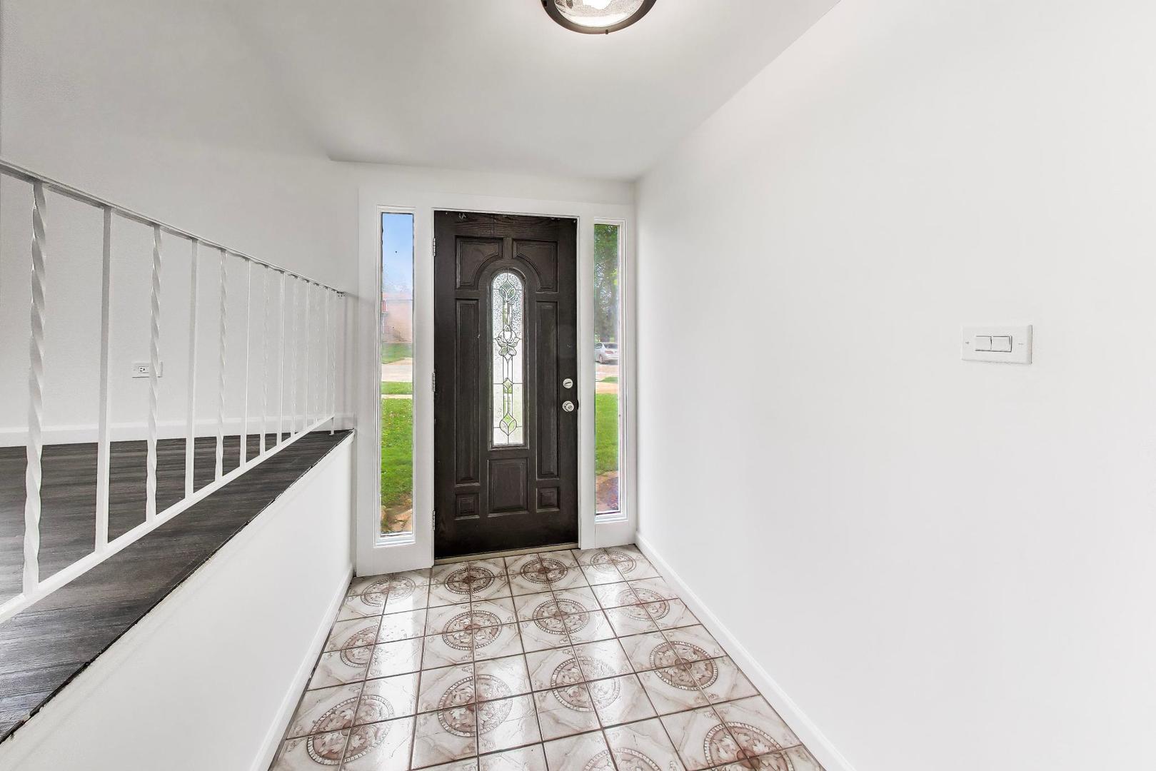 10128 Parke Avenue Property Photo 2