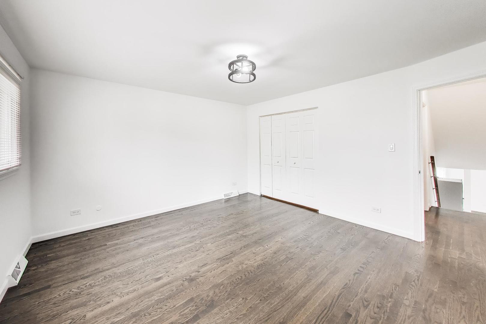 10128 Parke Avenue Property Photo 18