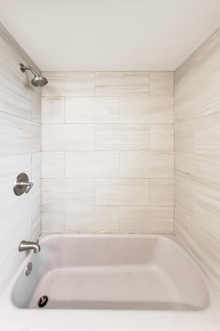 10128 Parke Avenue Property Photo 25