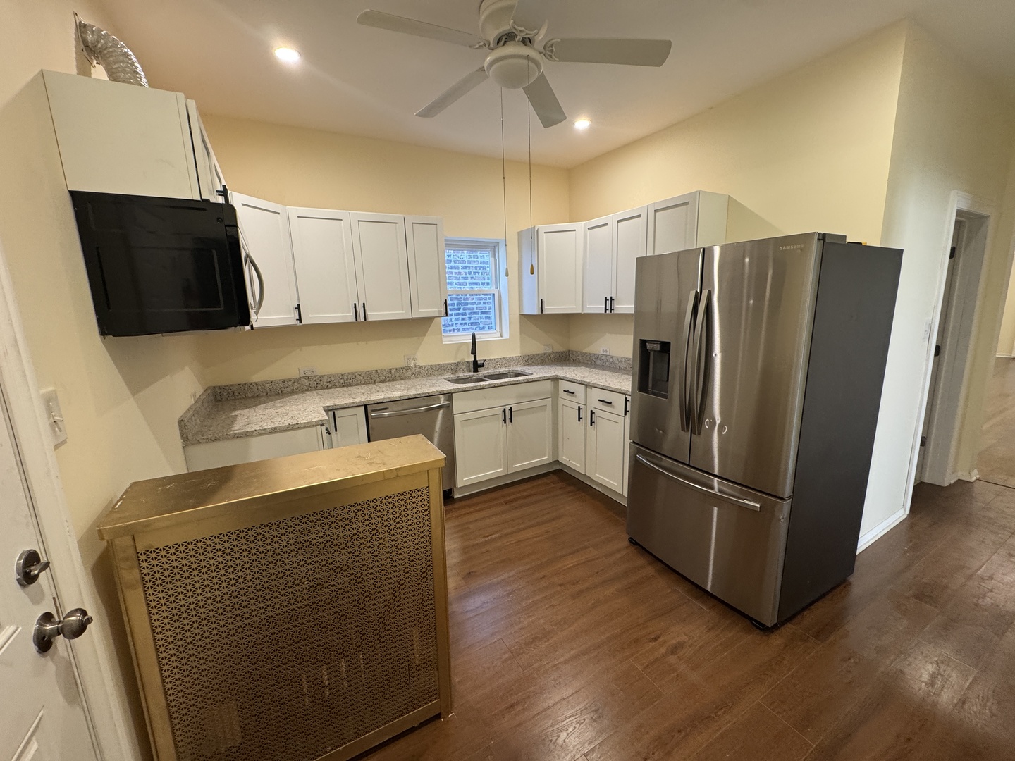 8129 S Evans Avenue 2 Property Photo 17