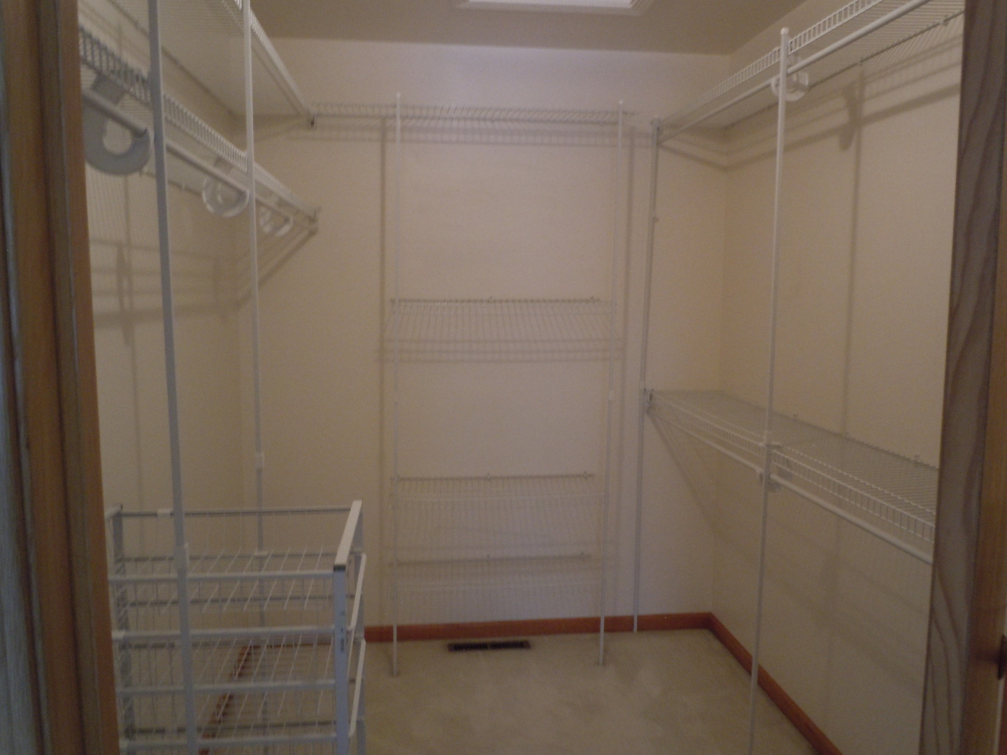 12748902 Property Photo 23