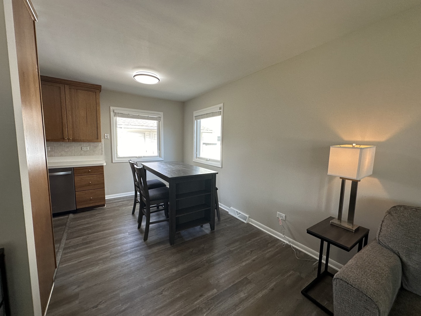 4038 Forest Avenue Property Photo 7