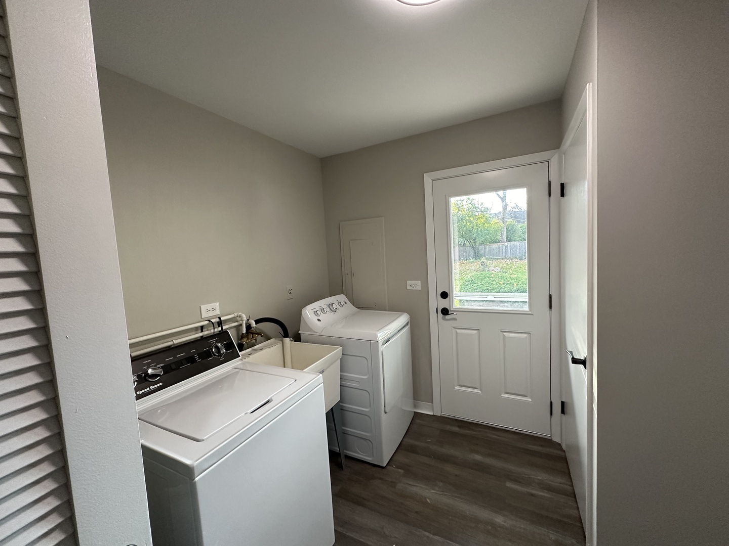 4038 Forest Avenue Property Photo 13