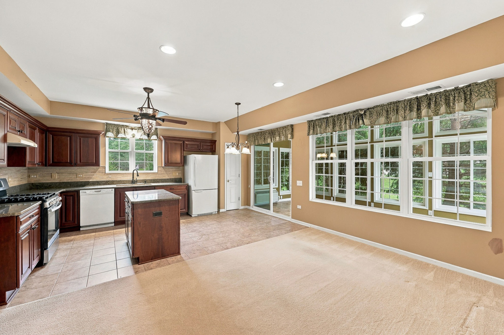 13565 Lehigh Street Property Photo 20
