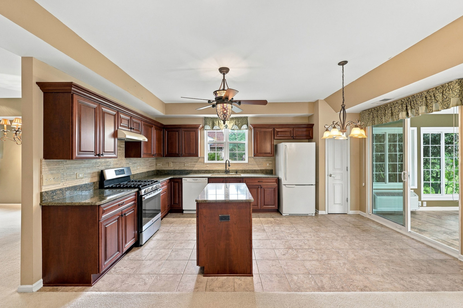 13565 Lehigh Street Property Photo 21