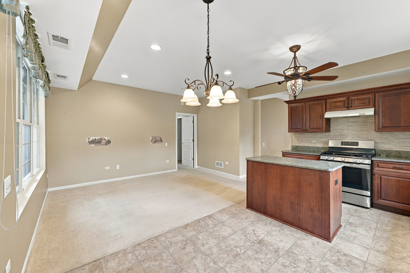 13565 Lehigh Street Property Photo 23