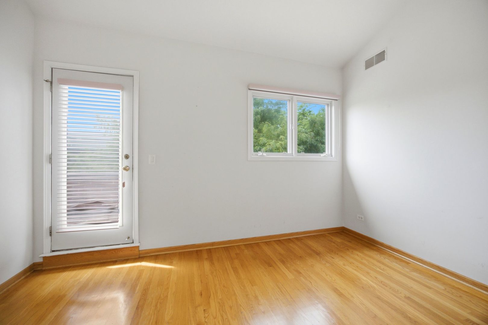 1433 S Prairie Avenue H Property Photo 38
