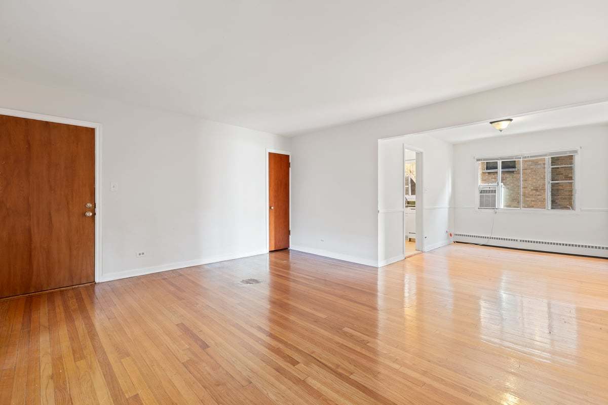 1539 Monroe Avenue 2 Property Photo 2