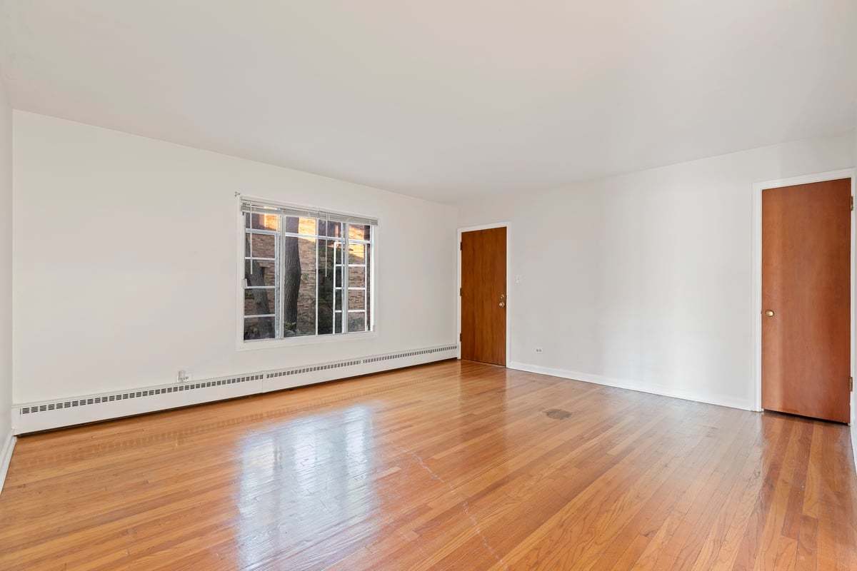 1539 Monroe Avenue 2 Property Photo 4