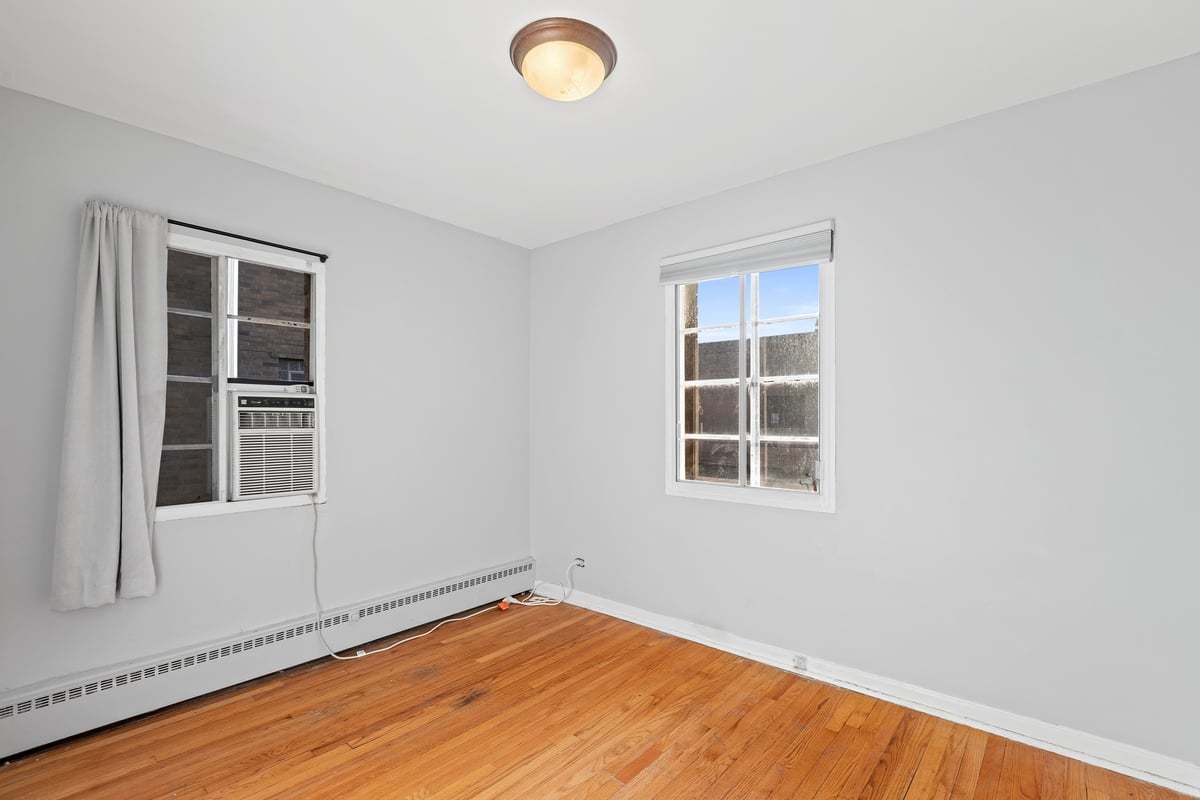 1539 Monroe Avenue 2 Property Photo 9