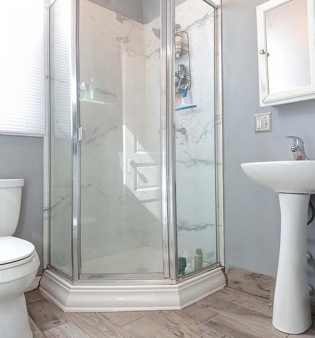 2552 N Southport Avenue 2f Property Photo 5