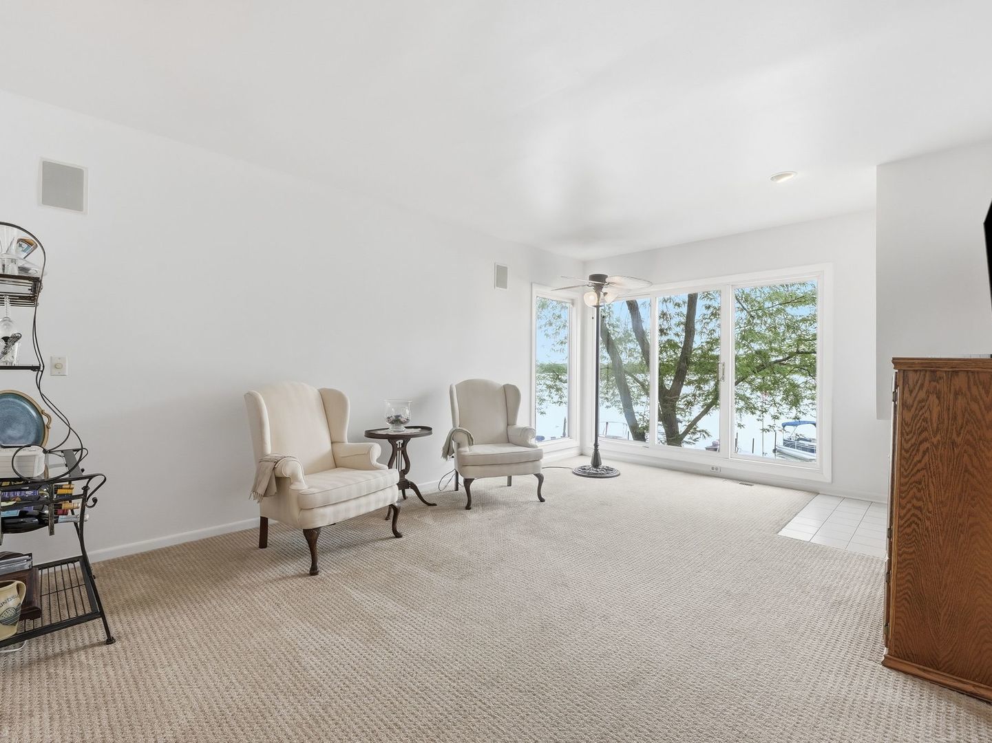 26435 N Ridge Court Property Photo 5