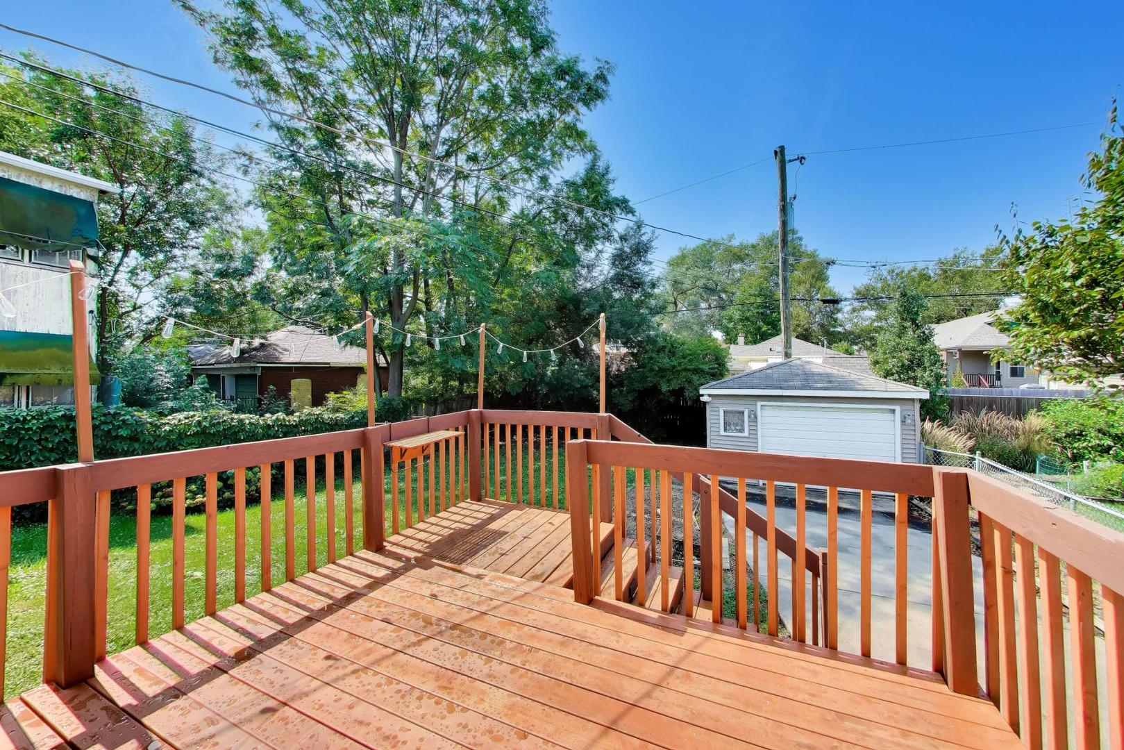 10530 S Leavitt Street Property Photo 35