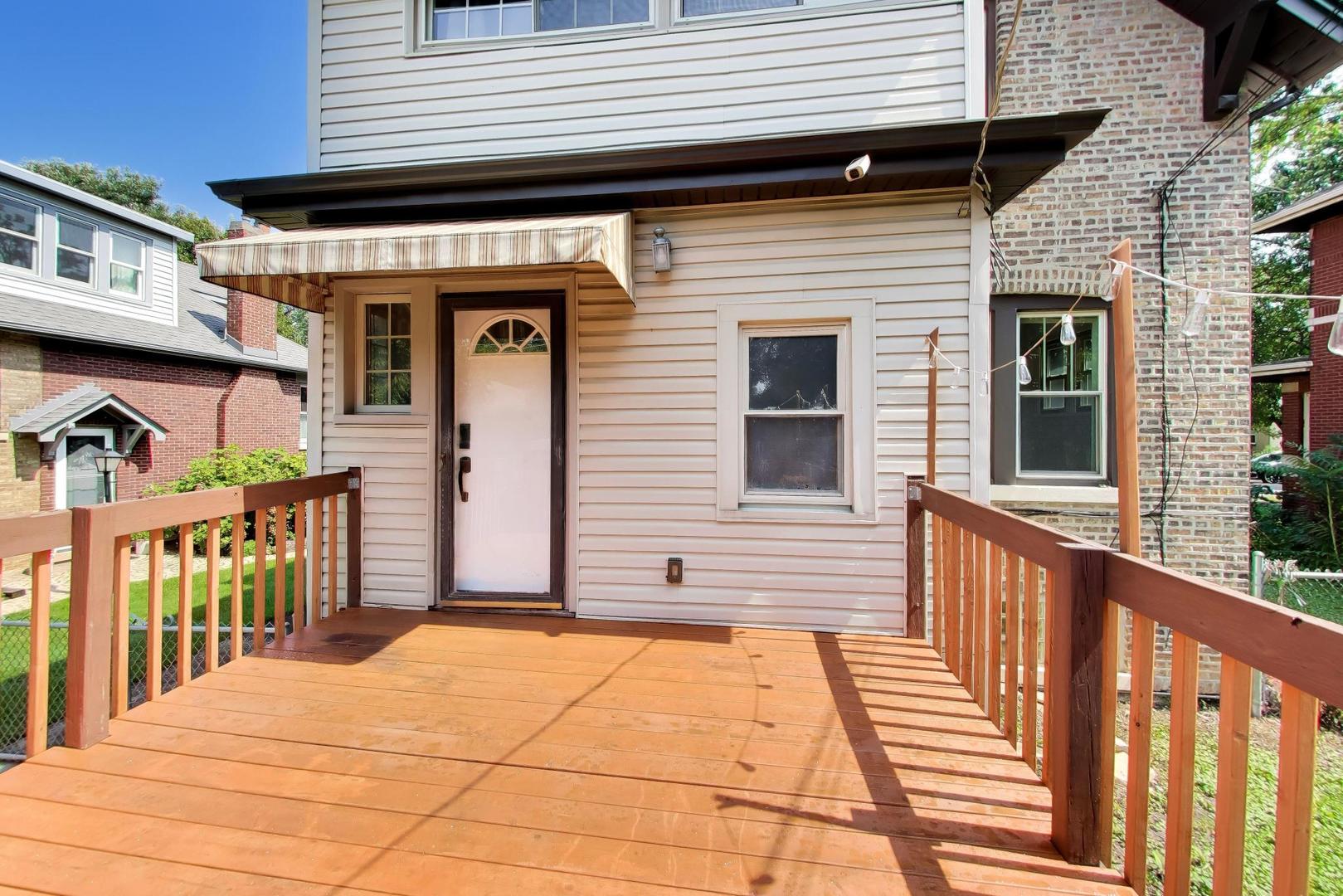 10530 S Leavitt Street Property Photo 37