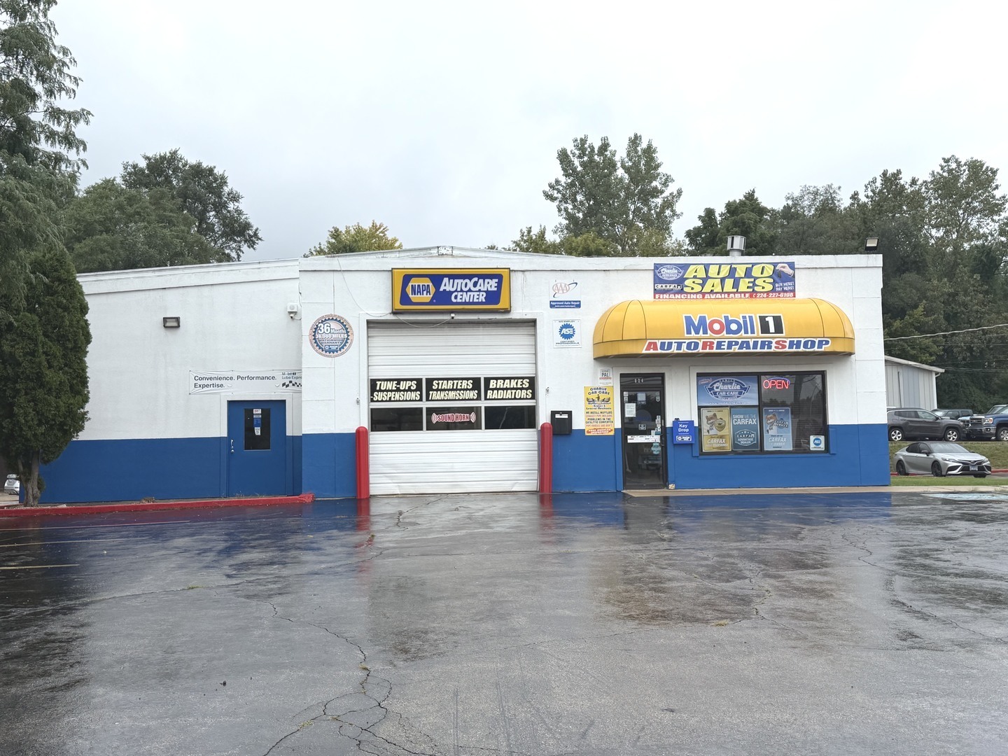 824 E Chicago Street Property Photo 1
