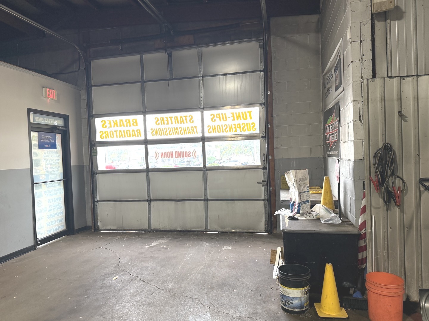 824 E Chicago Street Property Photo 11