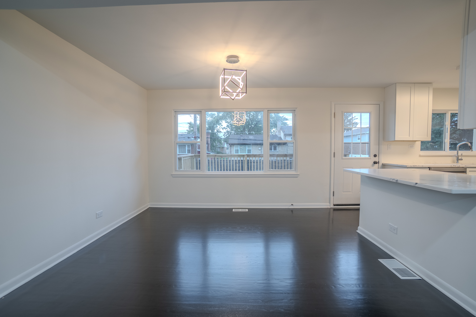291 Division Street Property Photo 7