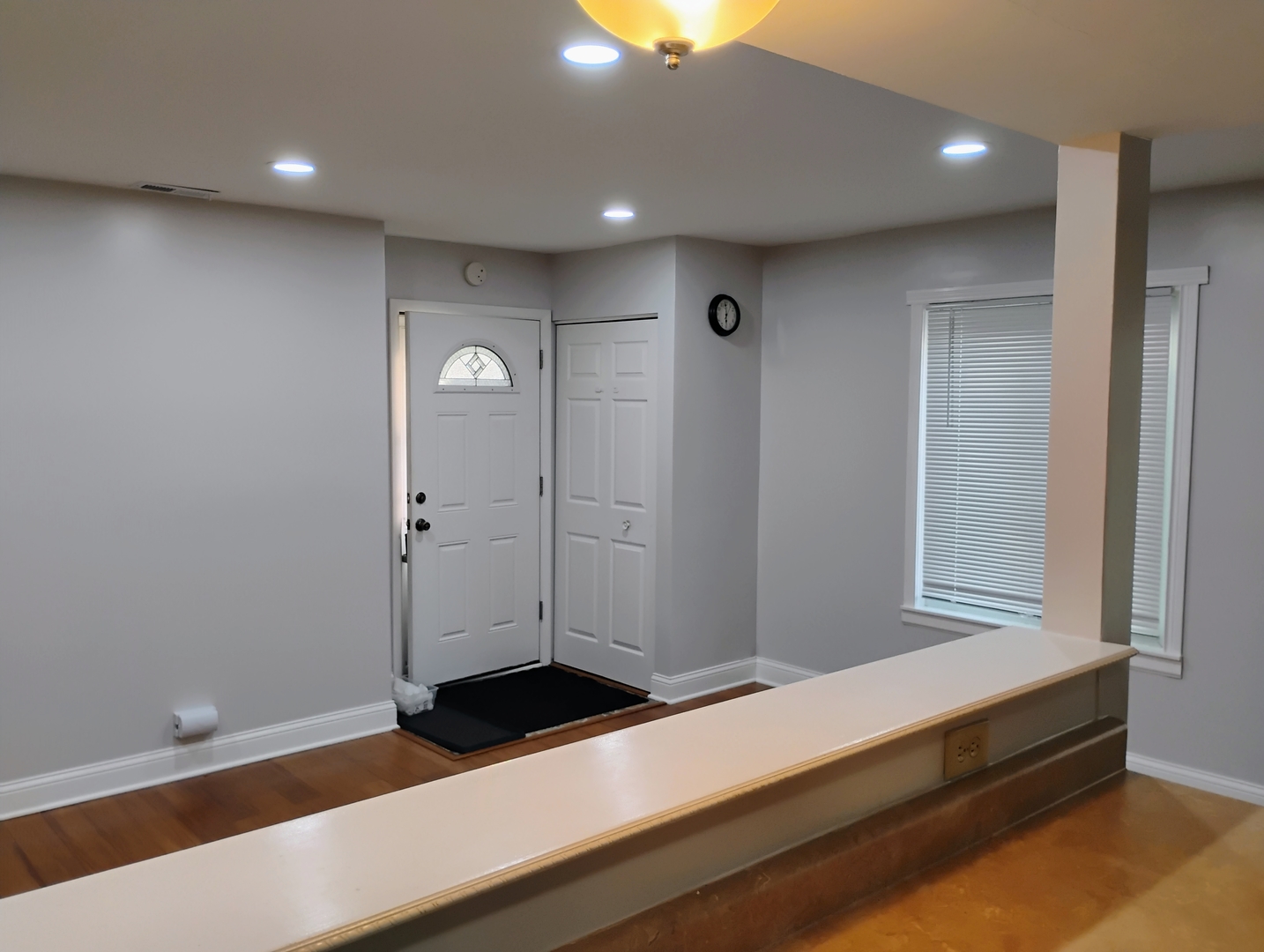 1226 Cove Drive Property Photo 2