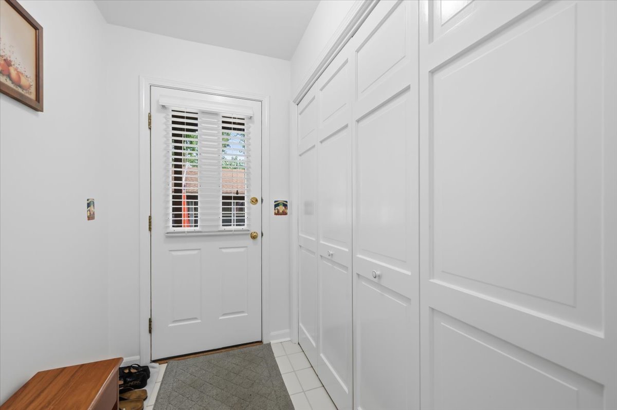 218 Laurel Street Property Photo 17