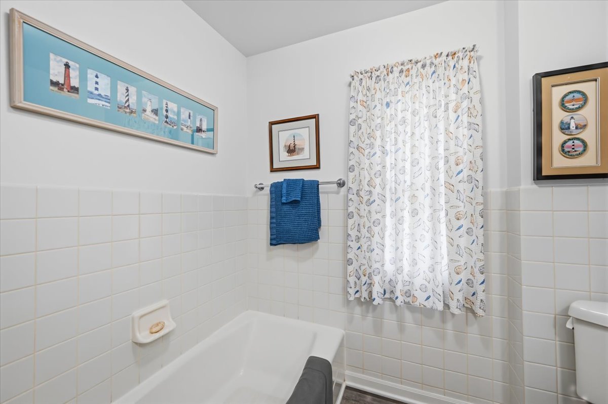 218 Laurel Street Property Photo 21