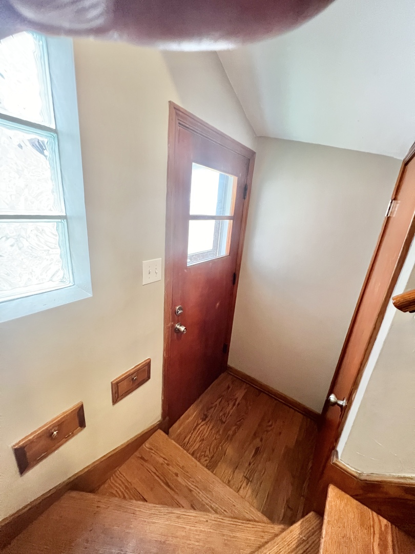 5536 N Major Avenue 1 Property Photo 15