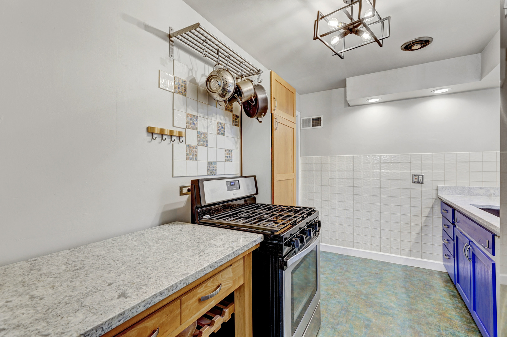 8146 Lowell Avenue Property Photo 6