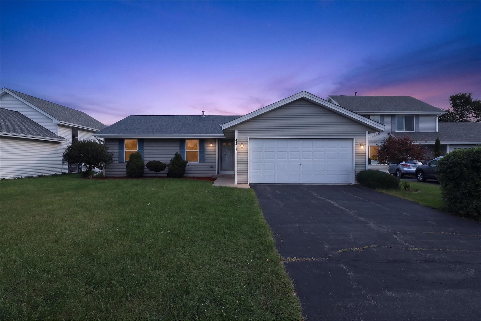 4212 Biltmore Chase Property Photo 1