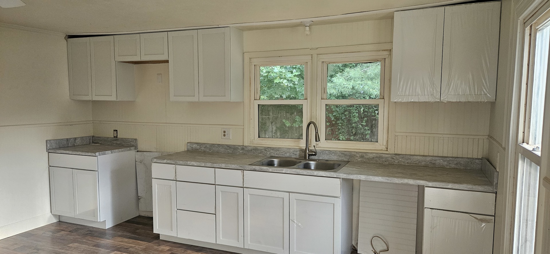 240 Raccoon Valley Road Property Photo 14