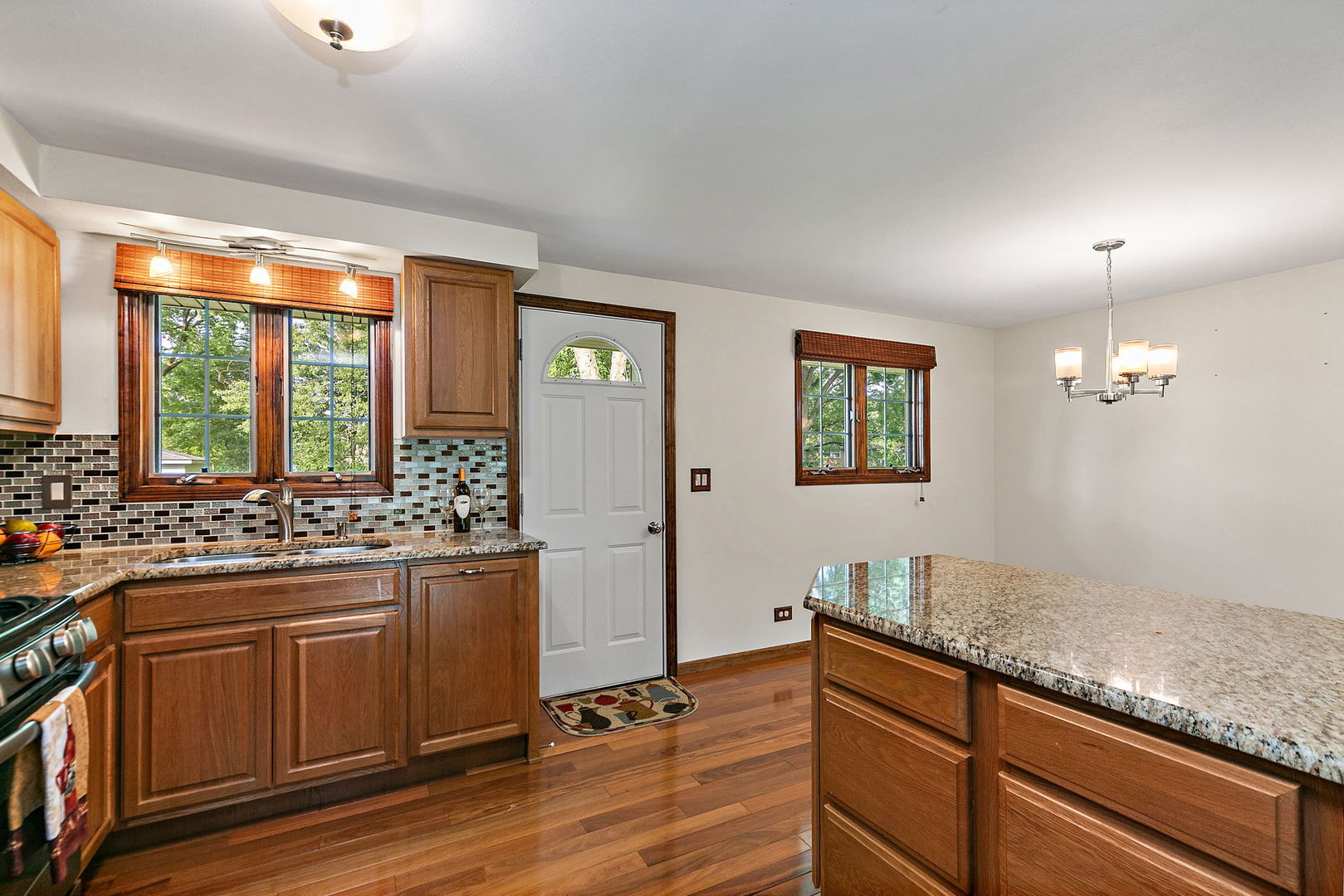 1804 Syracuse Lane Property Photo 12