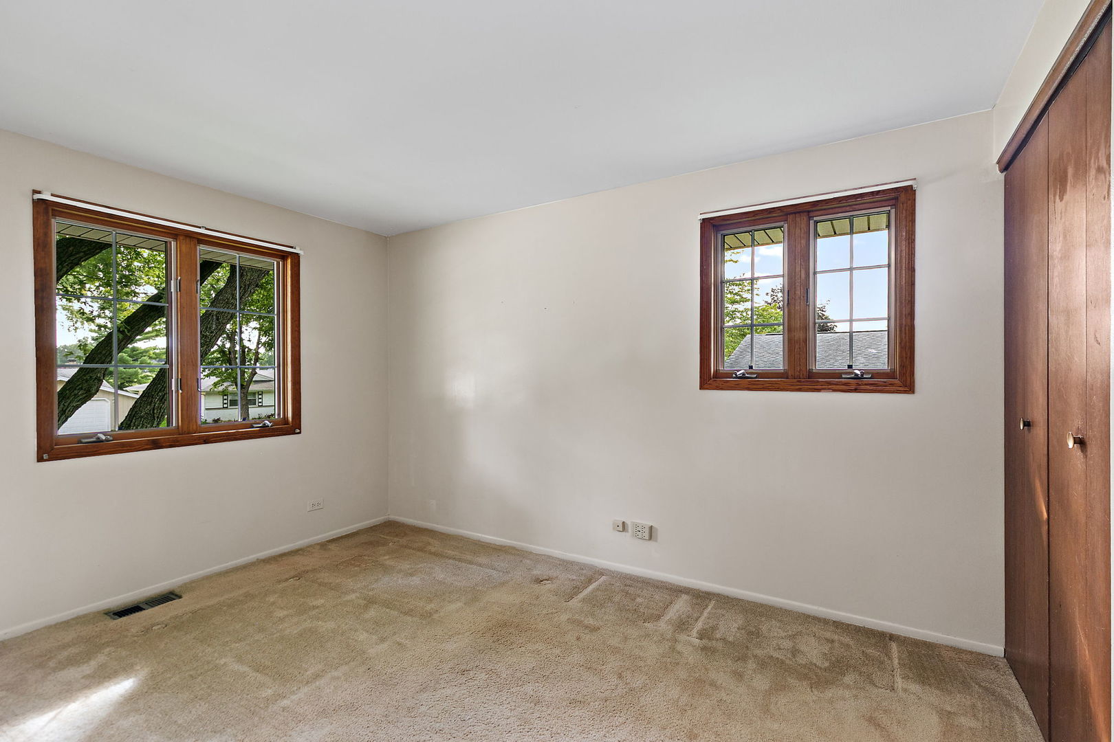 1804 Syracuse Lane Property Photo 17