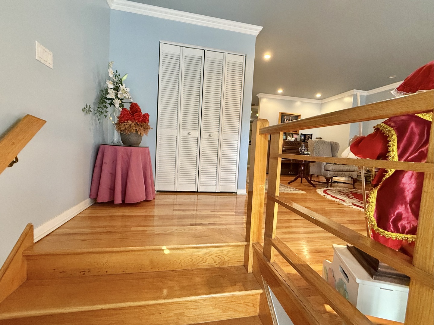 816 S Laflin Street Property Photo 4