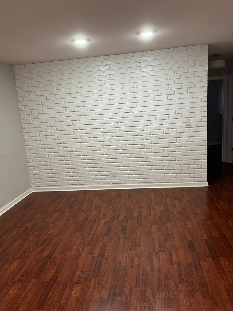 6730 Valley View Road Property Photo 3