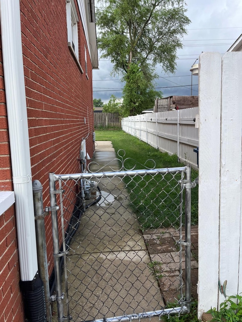 6730 Valley View Road Property Photo 15