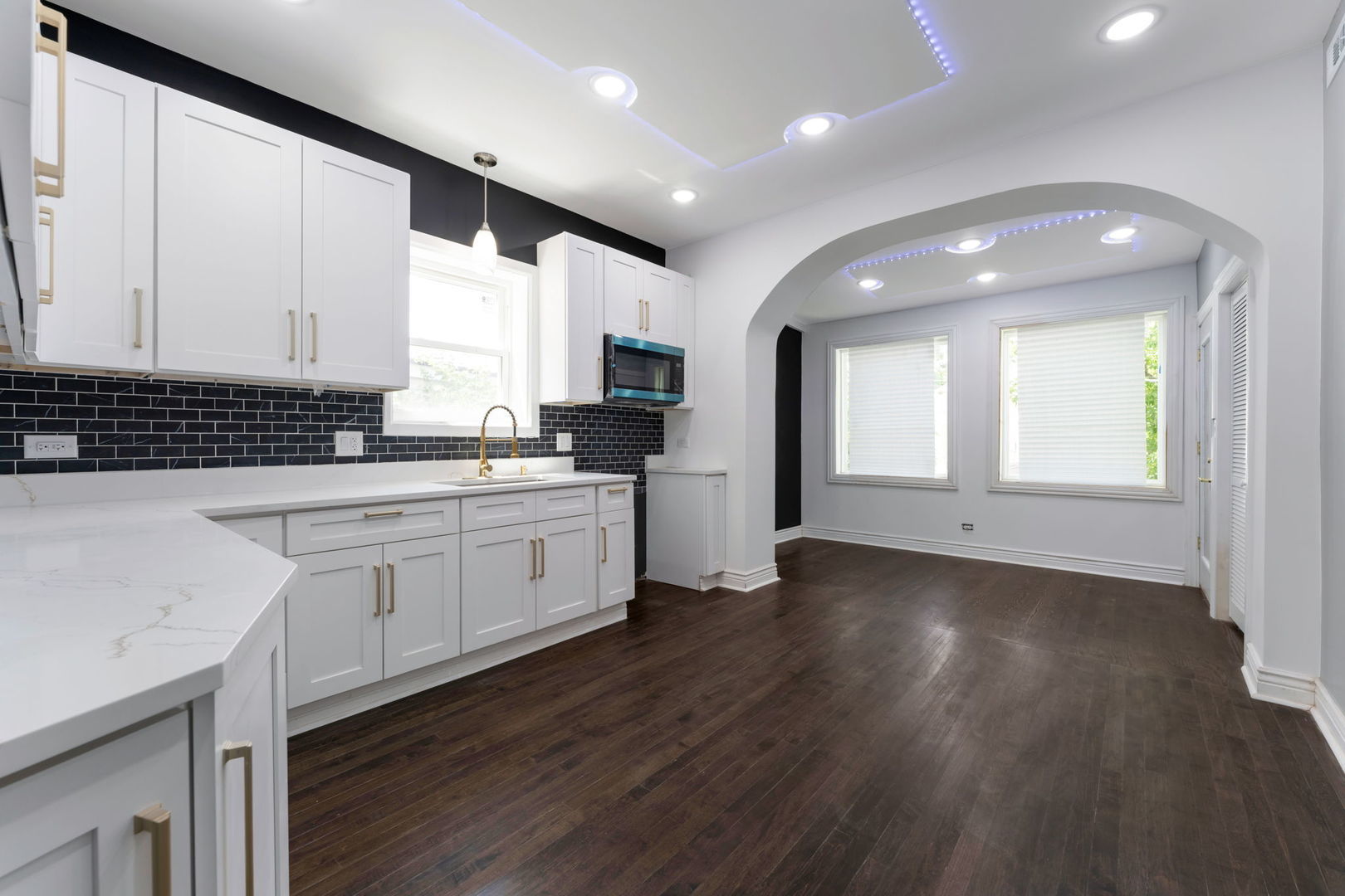 1414 S 58th Avenue 2 Property Photo 7