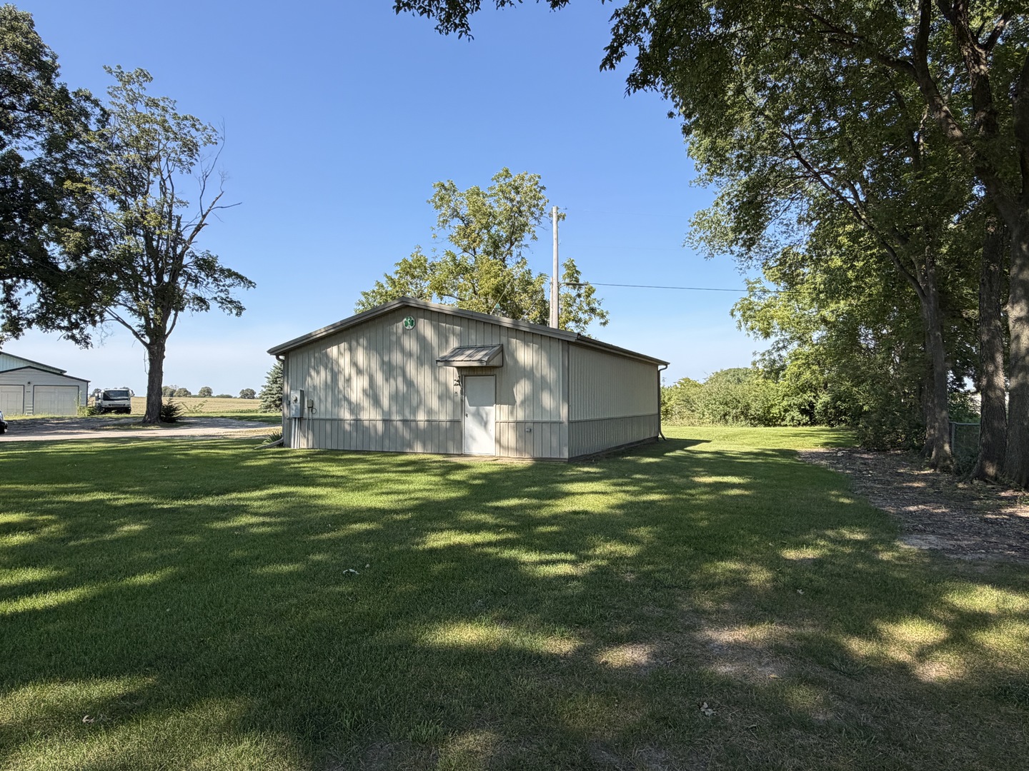 1200 E Richardson Street Property Photo 4