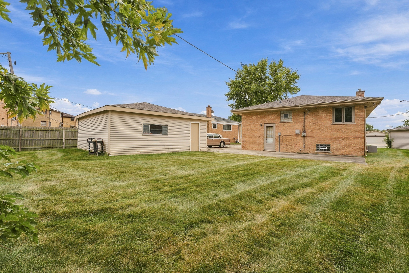 4155 W 118th Place Property Photo 28