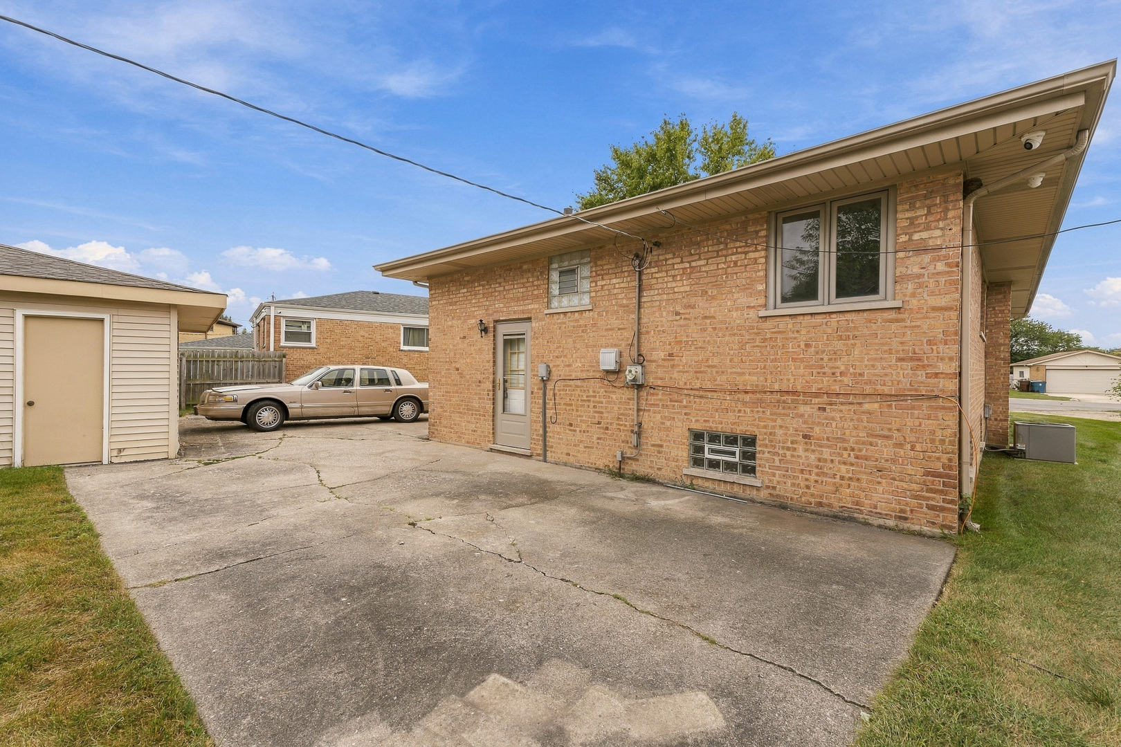 4155 W 118th Place Property Photo 35